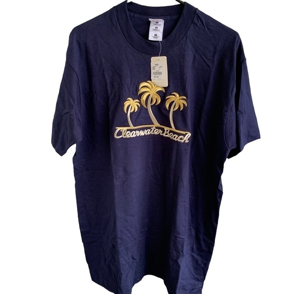🆕 Vintage Clearwater Beach Tee Shirt Palm Trees Embroidered Destination Size L - Picture 1 of 6